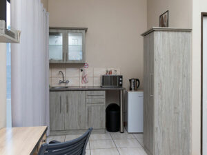 Luxury Room - High Breeze Lodge - Upington Accommodation